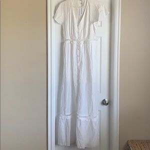 Promesa white maxi dress